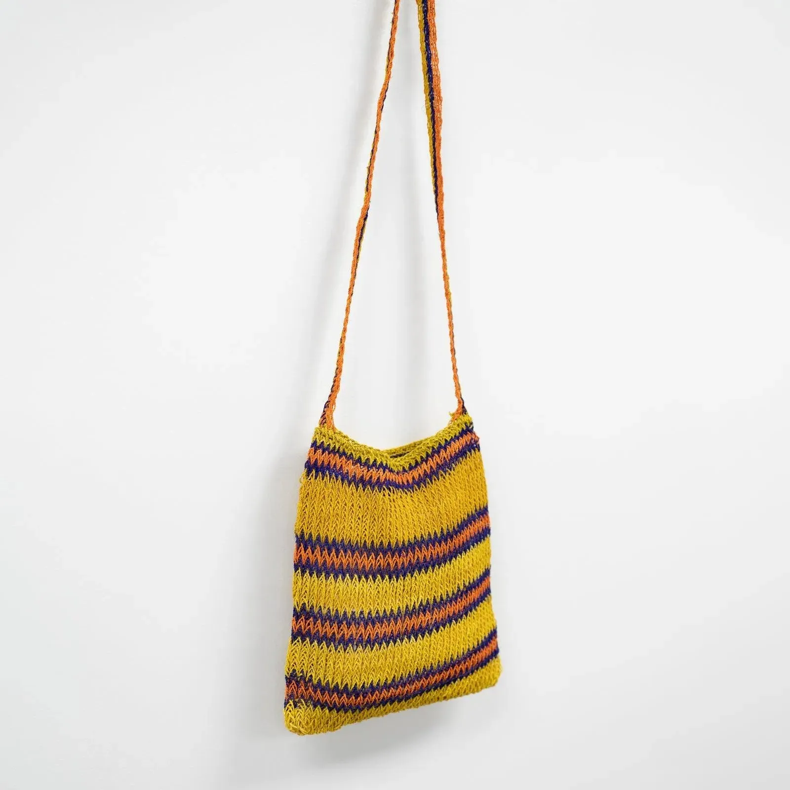 Handmade Chambira Tote Bag from Peru
