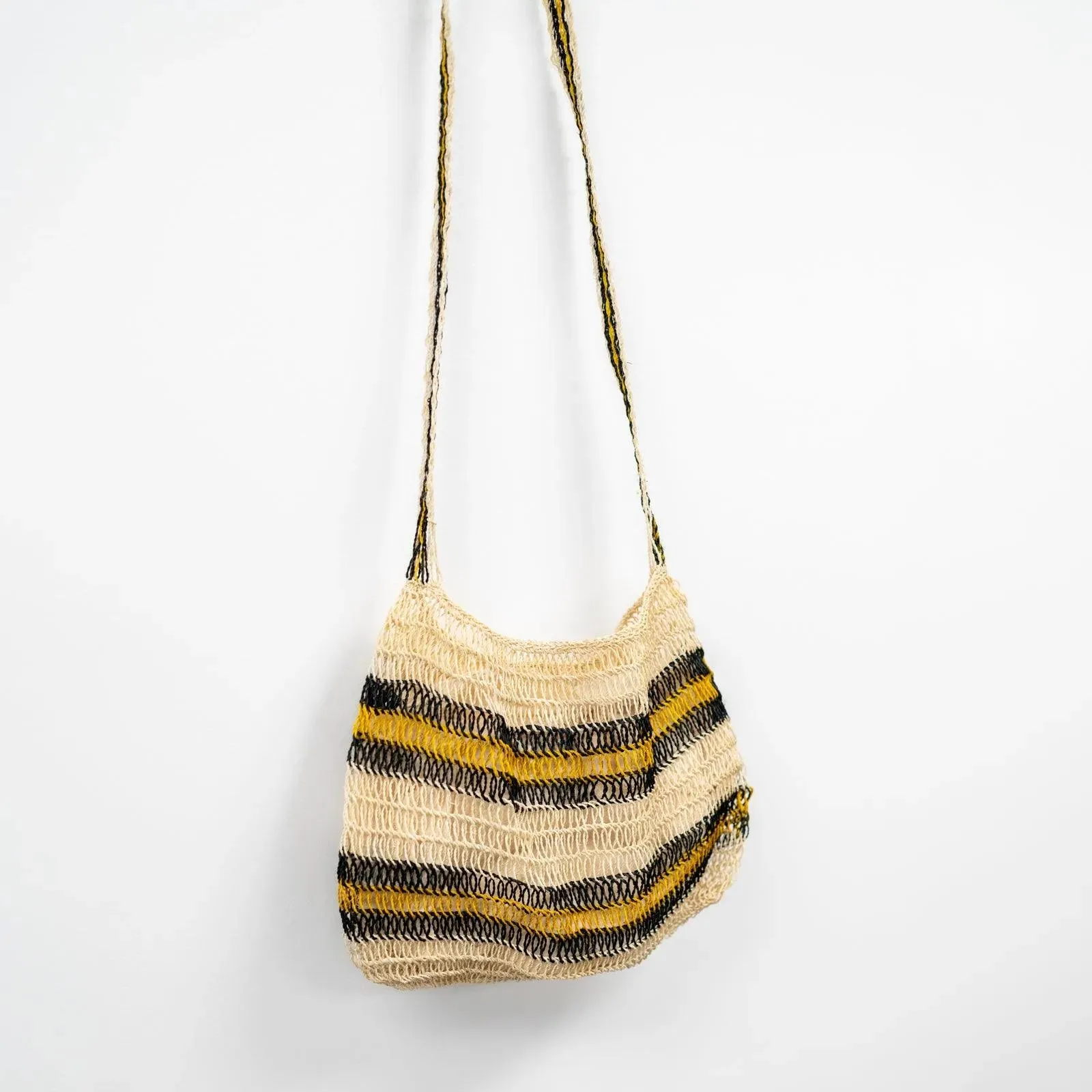 Handmade Chambira Tote Bag from Peru